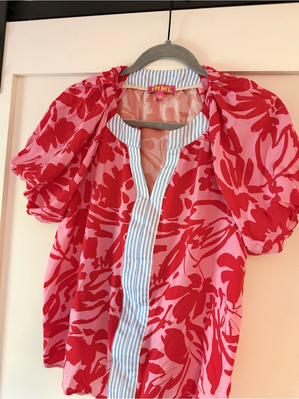 THML Red and Pink Floral Puff Sleeve Blouse - Picture 6 of 6